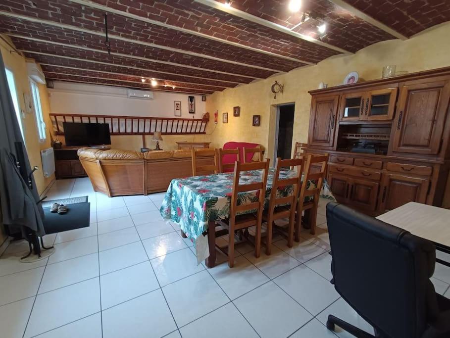 Maison Atypique Proche Forets Vallees Holiday home